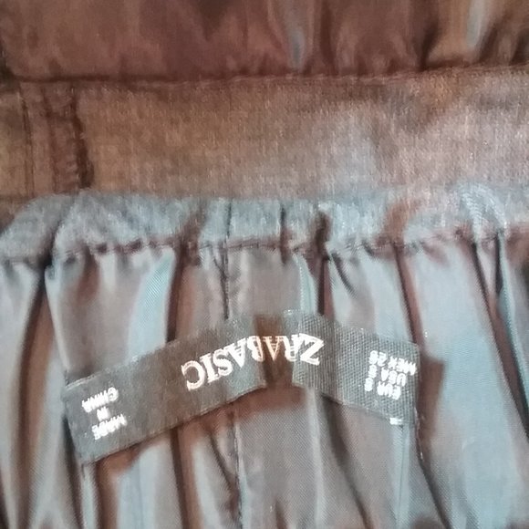 ZARA Basic Faux Leather Mini Skirt - Picture 2 of 8